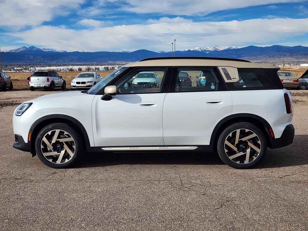2026 MINI Countryman SE ALL4 Base
