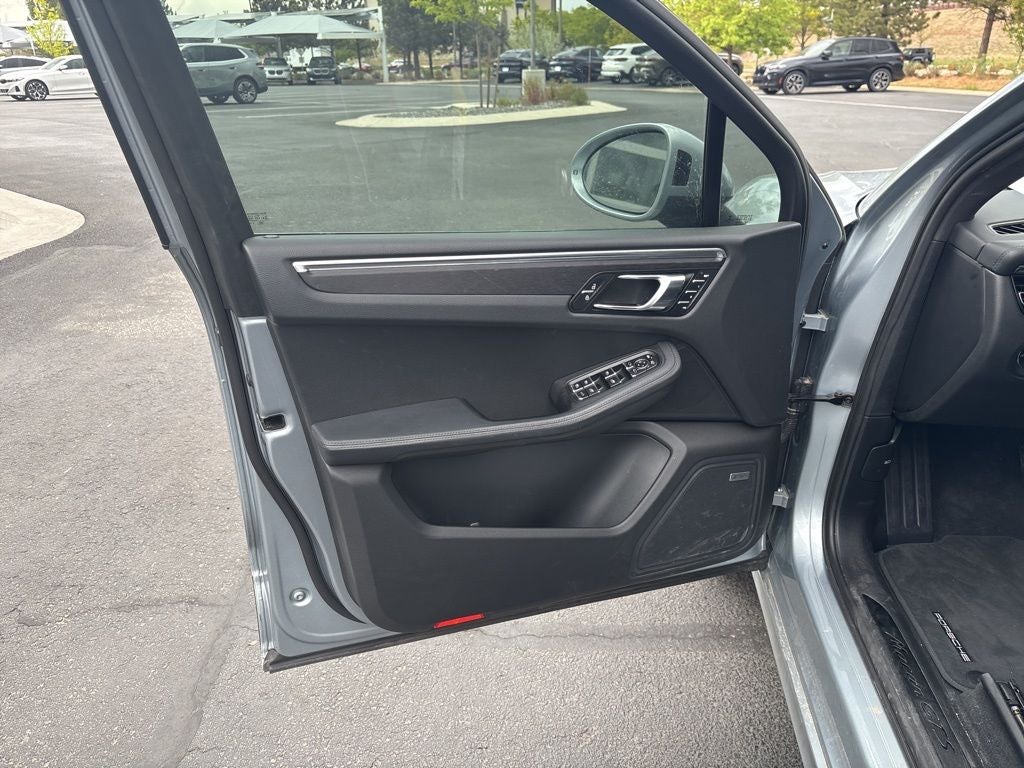 2021 Porsche Macan GTS