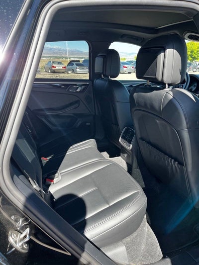 2024 Porsche Macan S