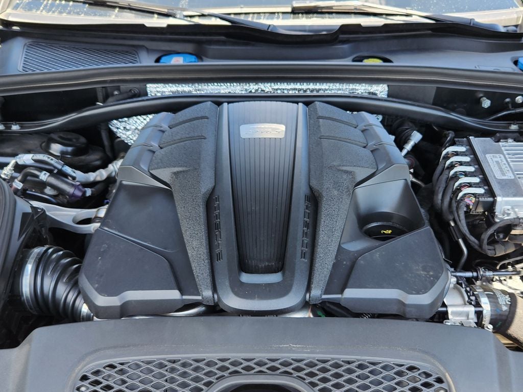 2024 Porsche Macan S