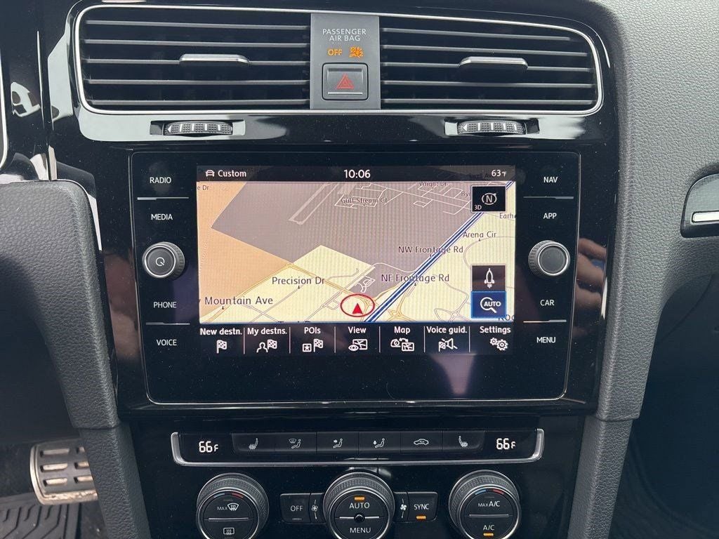 2018 Volkswagen Golf R DCC & Navigation 4Motion