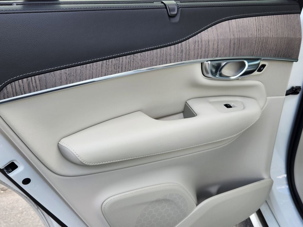 2023 Volvo XC90 Ultimate