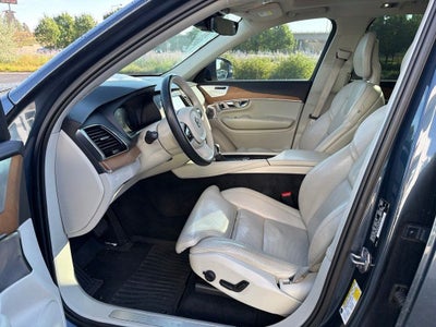 2018 Volvo XC90 T6 Inscription