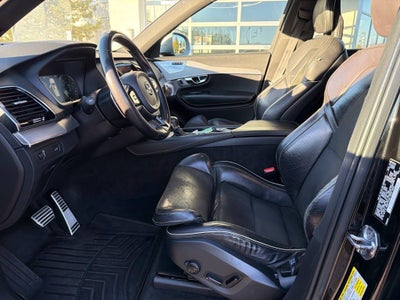 2017 Volvo XC90 T6 R-Design
