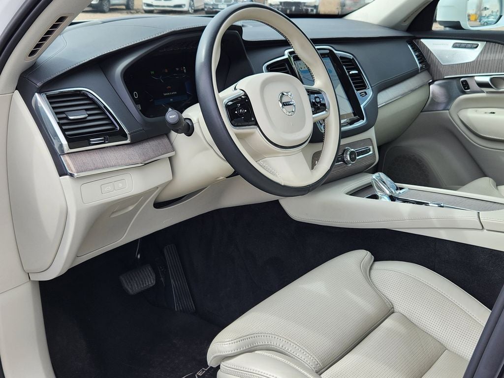 2023 Volvo XC90 Recharge Plug-In Hybrid Ultimate