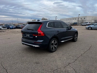 2022 Volvo XC60 Recharge Plug-In Hybrid T8 Inscription Expression