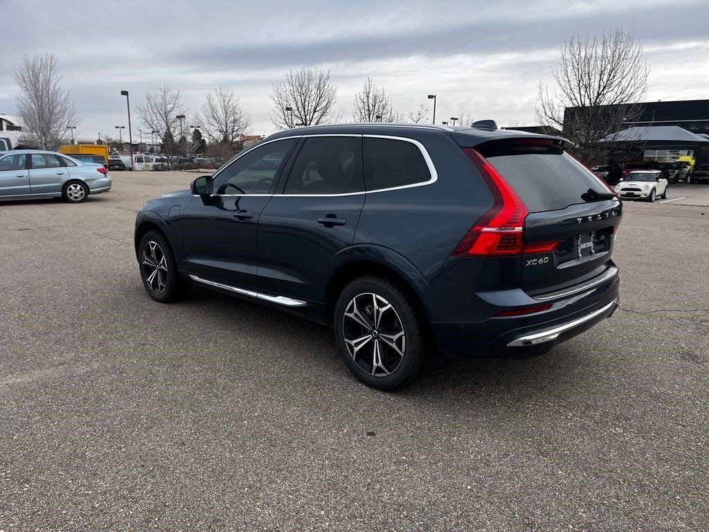 2022 Volvo XC60 Recharge Plug-In Hybrid T8 Inscription Expression