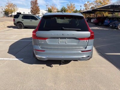2023 Volvo XC60 B5 Ultimate Bright Theme