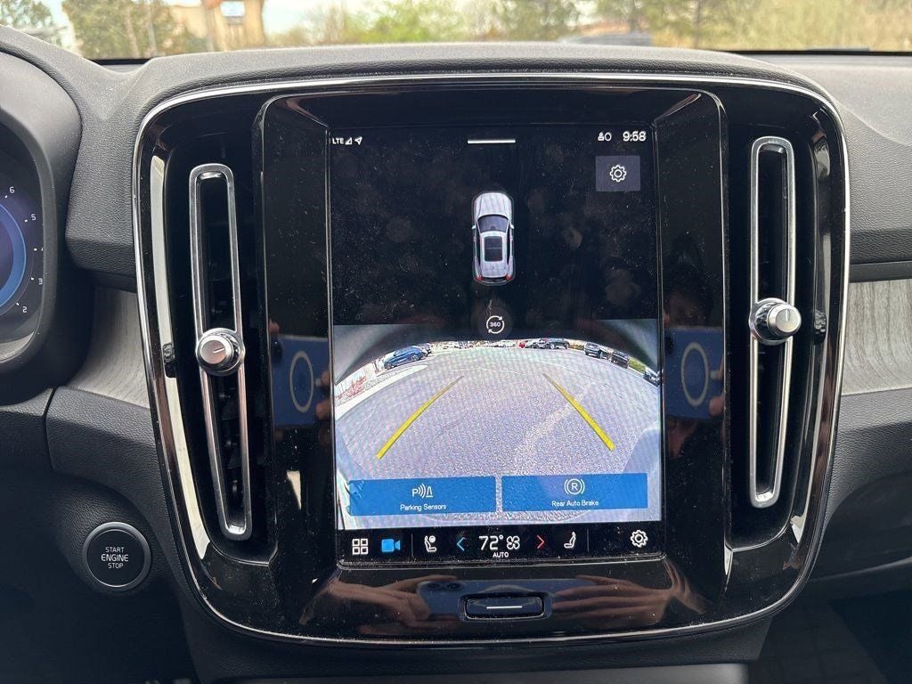 2023 Volvo XC40 Ultimate